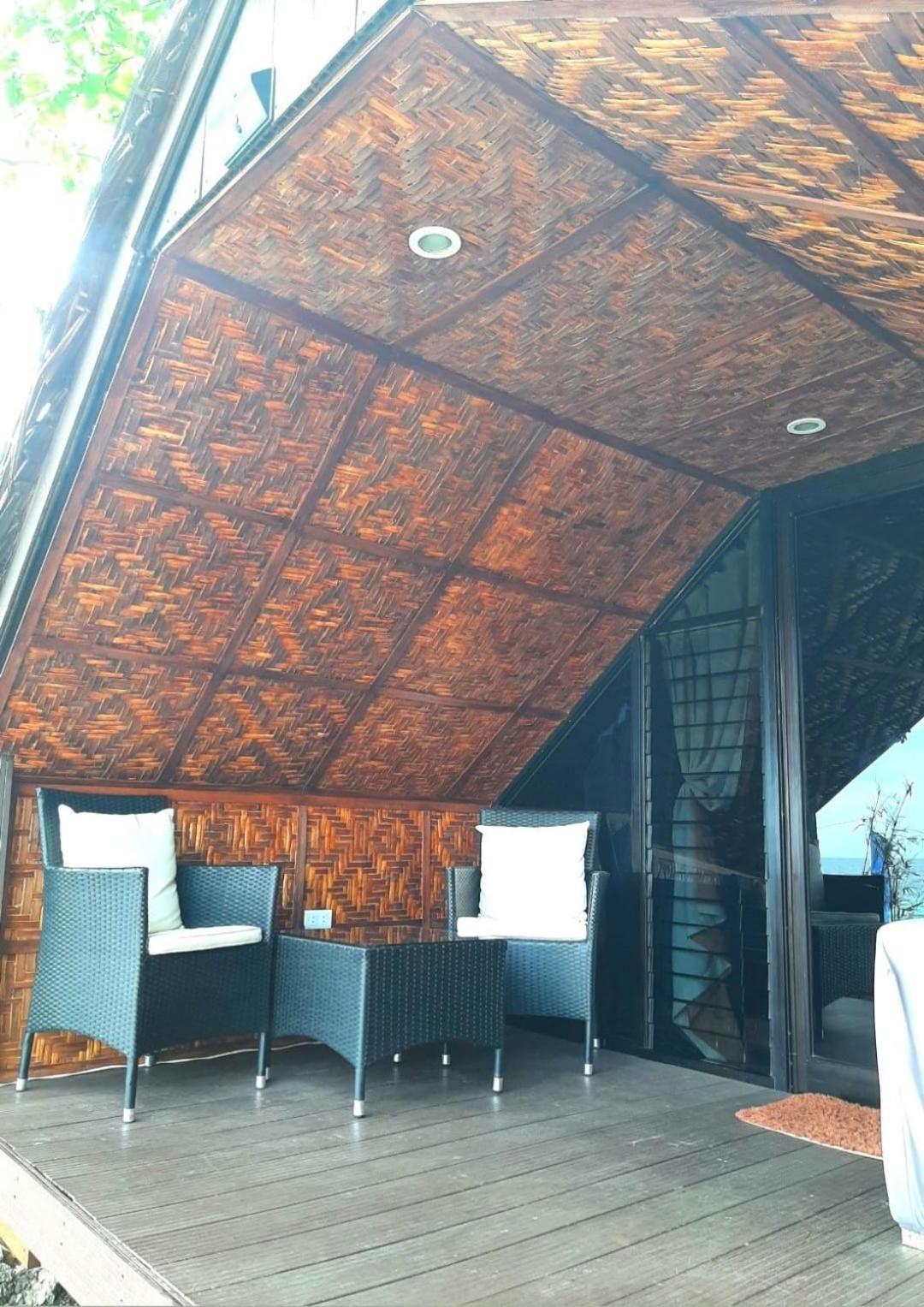Jush Native And Glamping Ξενοδοχείο Dauis Εξωτερικό φωτογραφία