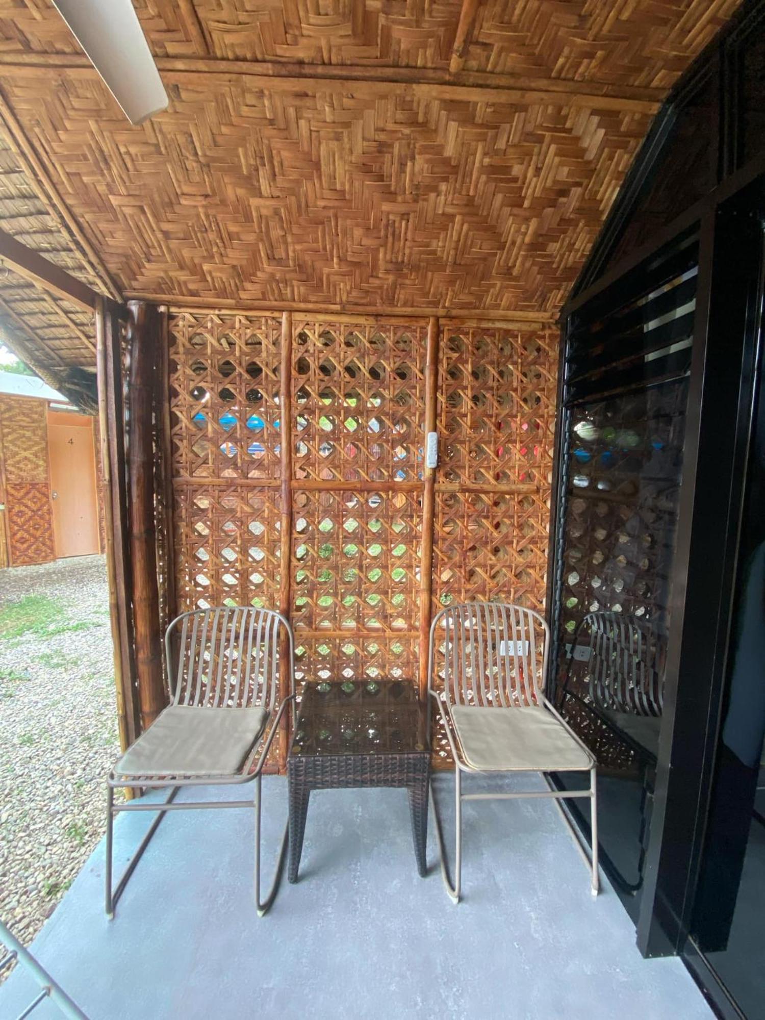 Jush Native And Glamping Ξενοδοχείο Dauis Εξωτερικό φωτογραφία